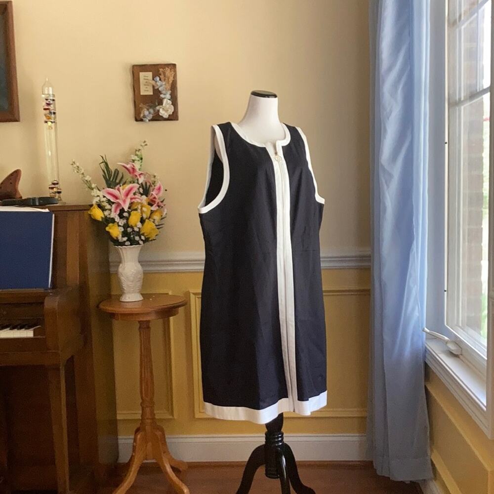 The Limited Navy & White Sheath Dress, Size 24W